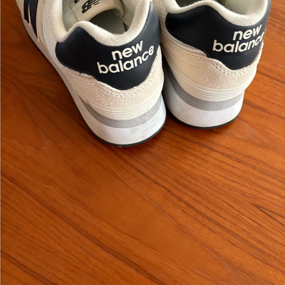 New Balance 574+ Cream and Black Platform Sneakers 8.5 - Picture 3 of 3